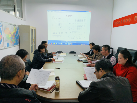 bet36365路检测中心新闻网报道【主题党日】bet36365路检测中心直属党支部学唱歌曲《不忘初心》